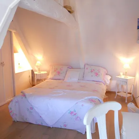 Bed and breakfast La Maison Du Phare D Hôtes -jacuzzi Privé- Shabby Chic 3*