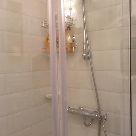 Bed and Breakfast D'hotes Sophie Cite Des Peintres Ονφλέρ