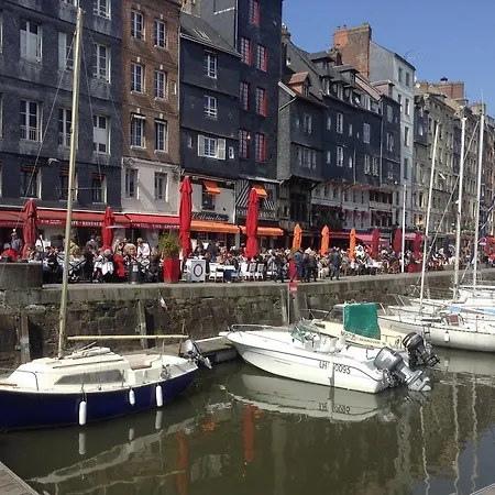 D'hotes Sophie Cite Des Peintres Alojamento de Acomodação e Pequeno-almoço Honfleur