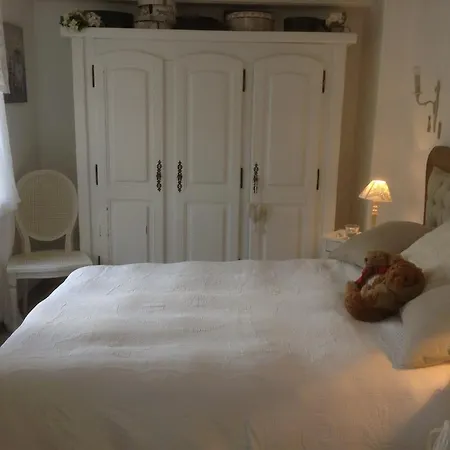 Bed and breakfast La Maison Du Phare D Hôtes -jacuzzi Privé- Shabby Chic