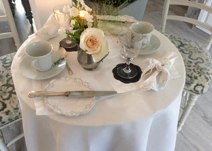 D'hotes Sophie Cité Des Peintres 3*